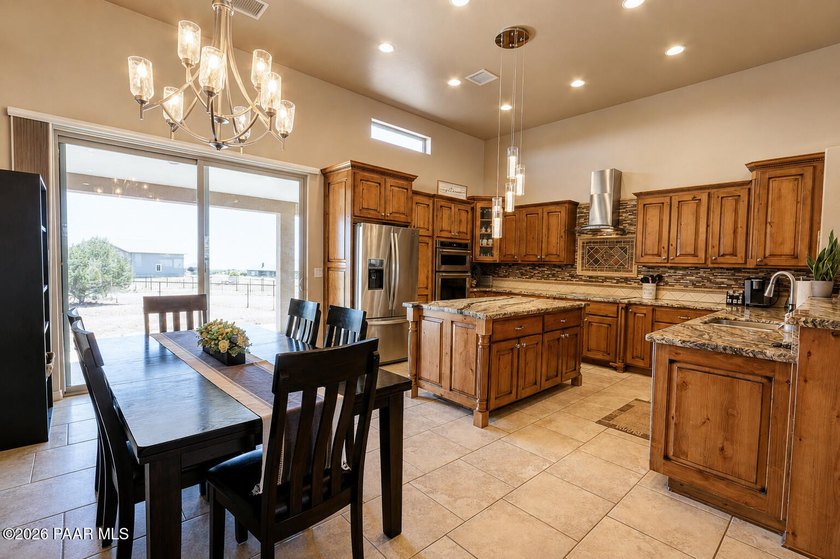 Nestled in the breathtaking Legend Hills community at the base - photo 17