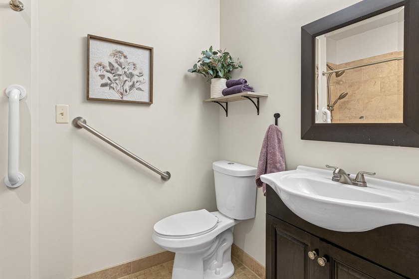 Enjoy the comfort and convenience of true main-level living in - photo 13