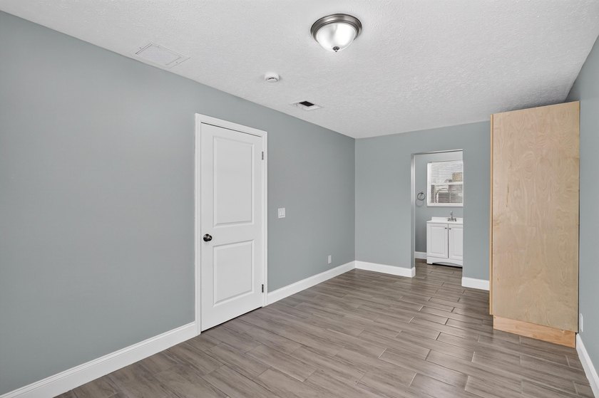 Nicely renovated 3-bedroom, 2-bath CBS home situated on a - photo 23