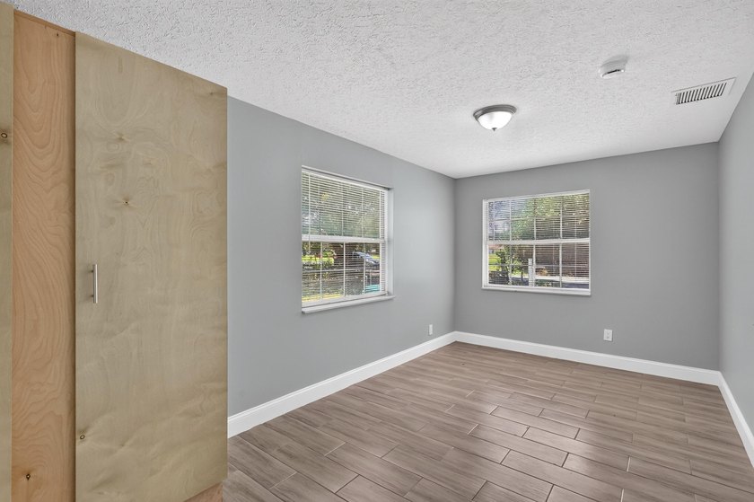 Nicely renovated 3-bedroom, 2-bath CBS home situated on a - photo 24
