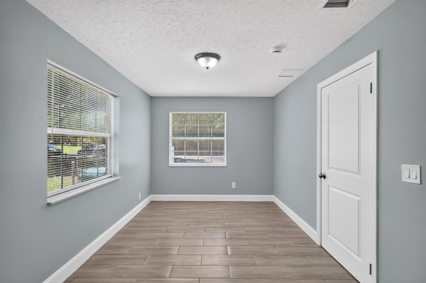 Nicely renovated 3-bedroom, 2-bath CBS home situated on a - photo 25