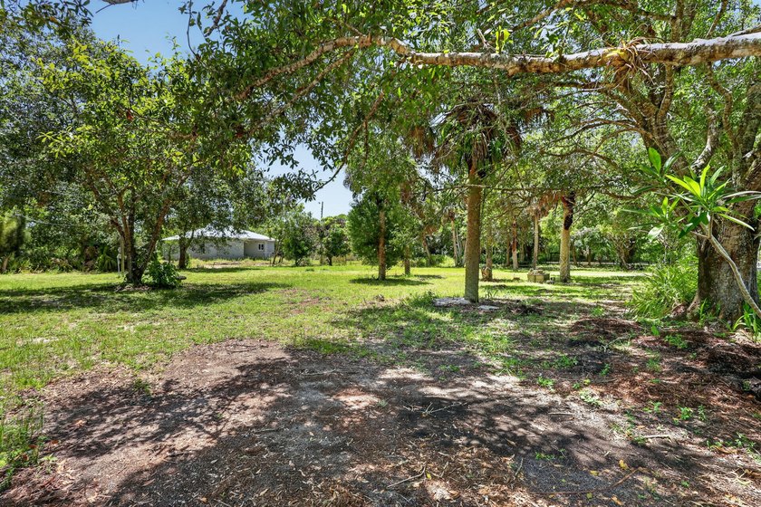 Nicely renovated 3-bedroom, 2-bath CBS home situated on a - photo 40