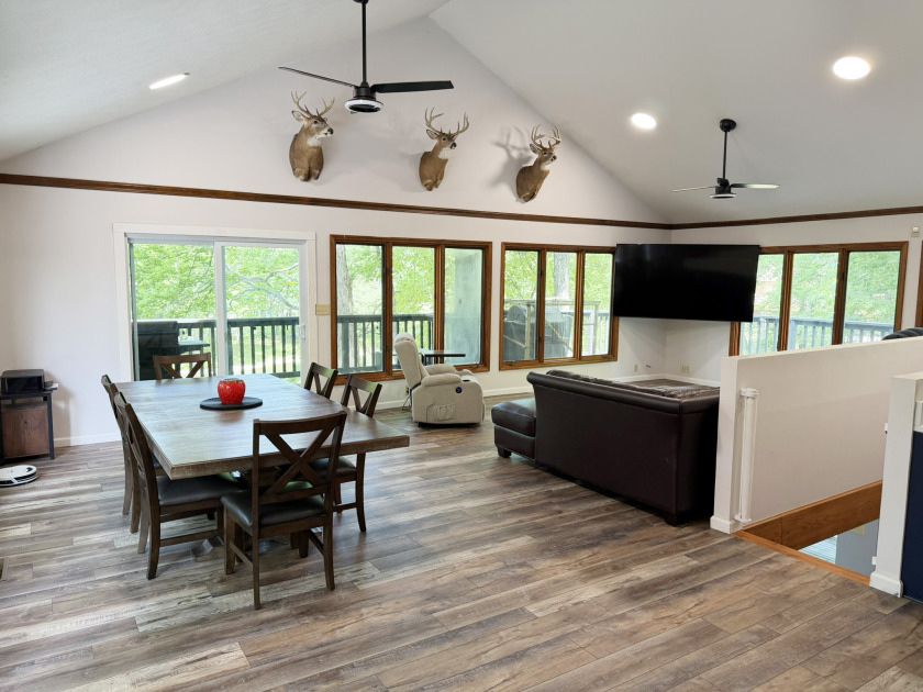 Waterfront 3 br 2.5 bath home - photo 8