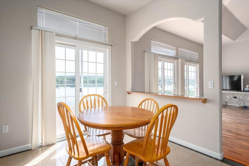 Beautiful Lakefront Living with 150 Feet of Waterfront and Views - photo 14