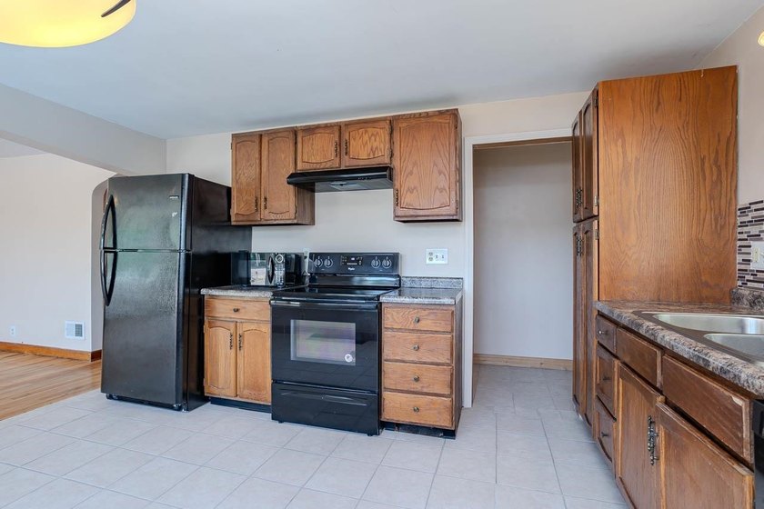 Whether you're looking for a primary residence, investment - photo 15