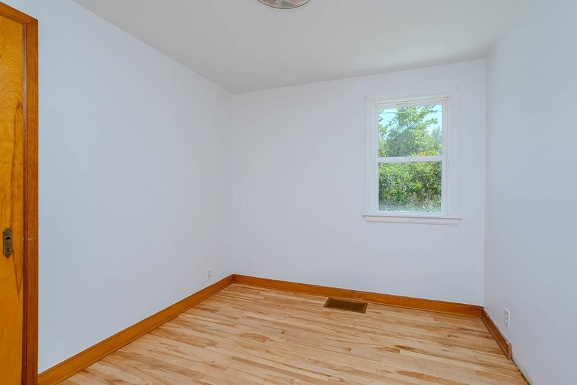 Whether you're looking for a primary residence, investment - photo 16