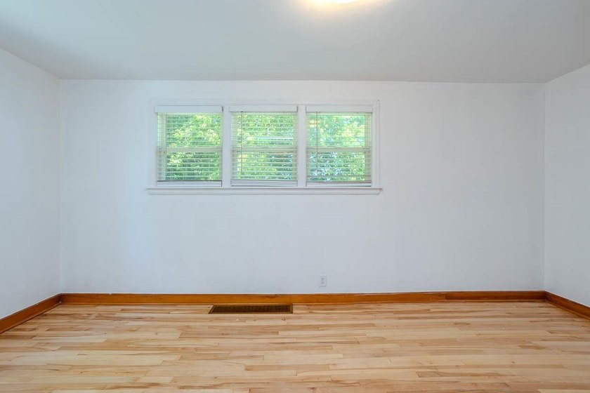 Whether you're looking for a primary residence, investment - photo 24