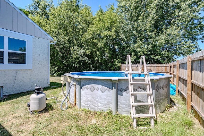 Whether you're looking for a primary residence, investment - photo 40