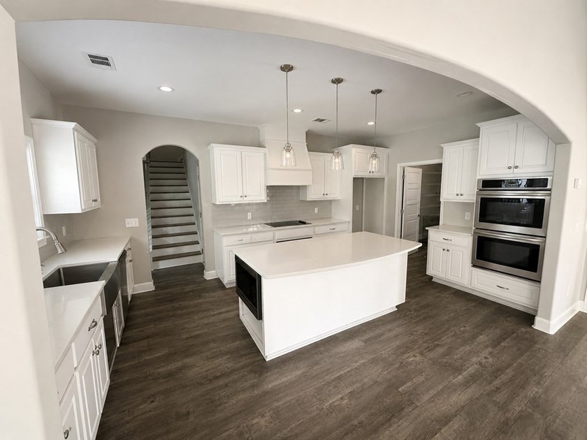 Welcome to Crestline Drive! If you've been looking for acreage - photo 9
