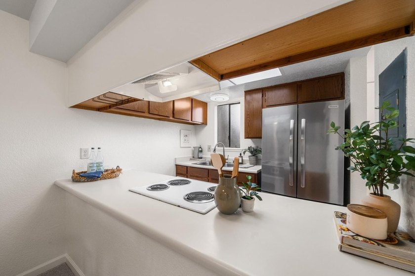 Situated in the heart of downtown Santa Cruz, this 1-bedroom - photo 12