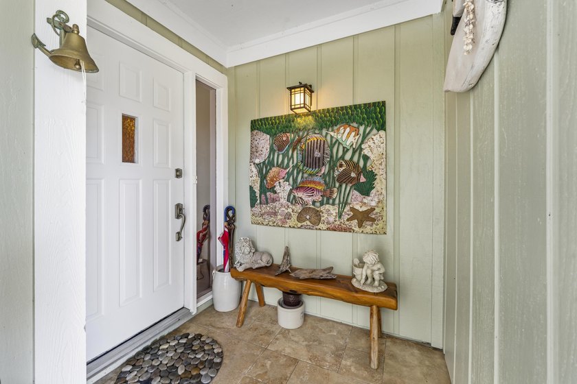 Beautifully and completely updated, this one-of-a-kind home - photo 3