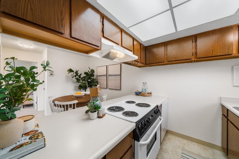 Situated in the heart of downtown Santa Cruz, this 1-bedroom - photo 14