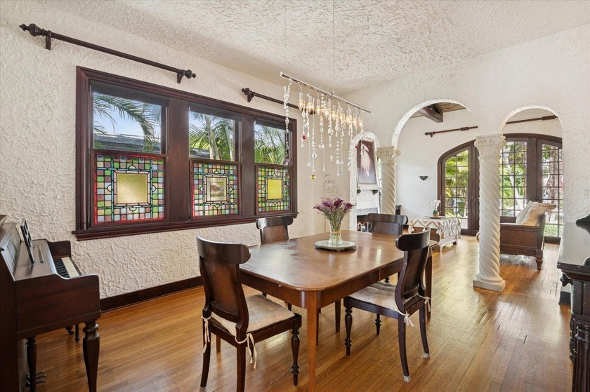A rare opportunity to own this charming &amp; distinctive historic - photo 14