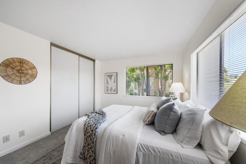 Situated in the heart of downtown Santa Cruz, this 1-bedroom - photo 20