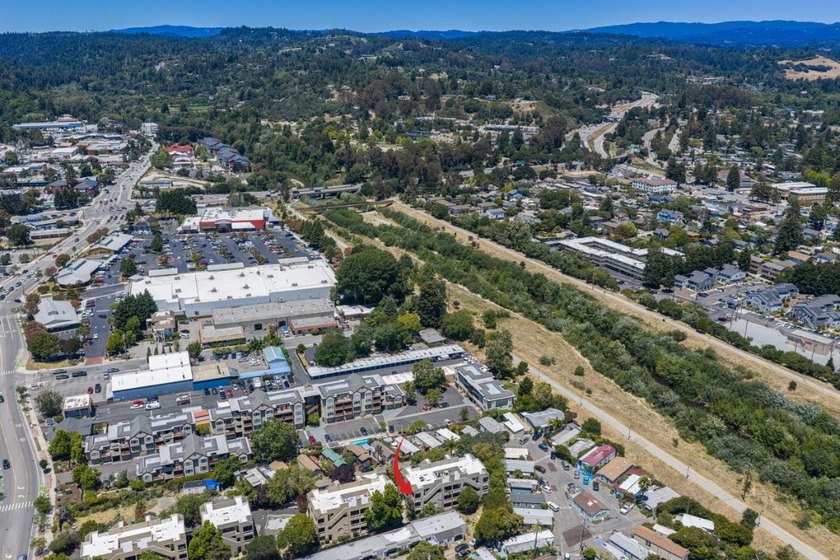 Situated in the heart of downtown Santa Cruz, this 1-bedroom - photo 25