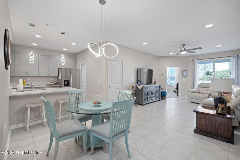 LIVE THE BEACON LAKE LIFESTYLE... FOR LESS! Welcome to one of - photo 5