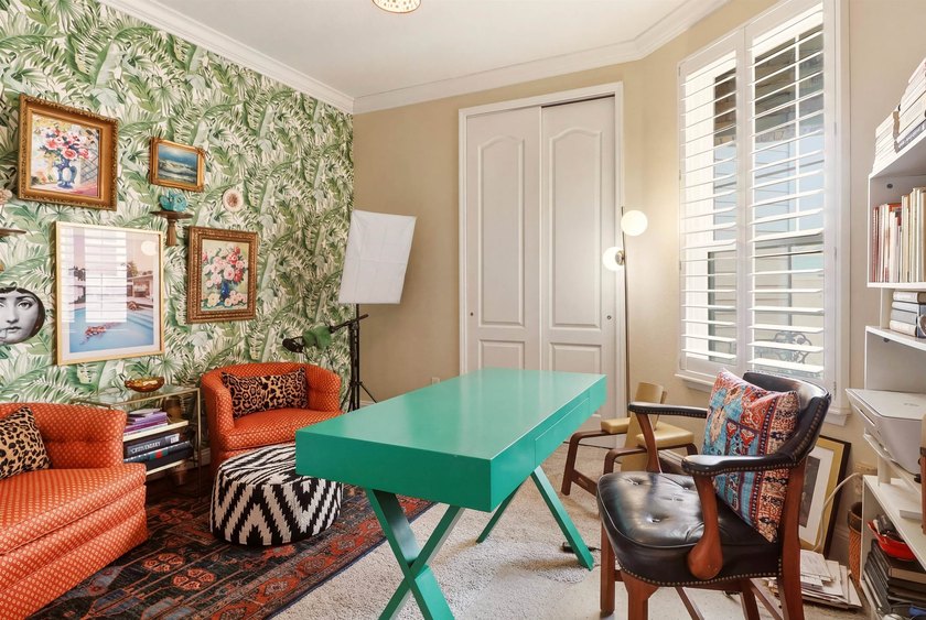 Welcome to this exceptional 4-bedroom, 4-bathroom home with a - photo 14