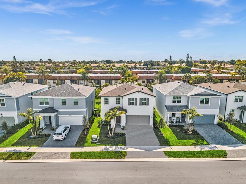 Immediate Occupancy. Built in 2025. Seller relocation forces - photo 44