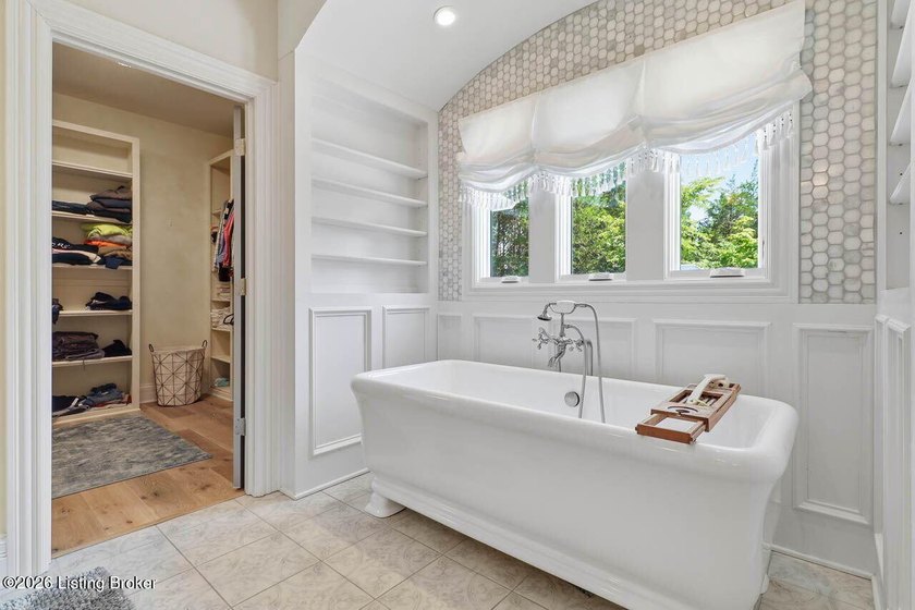 Discover this exceptional custom French-inspired estate on 8.3 - photo 49