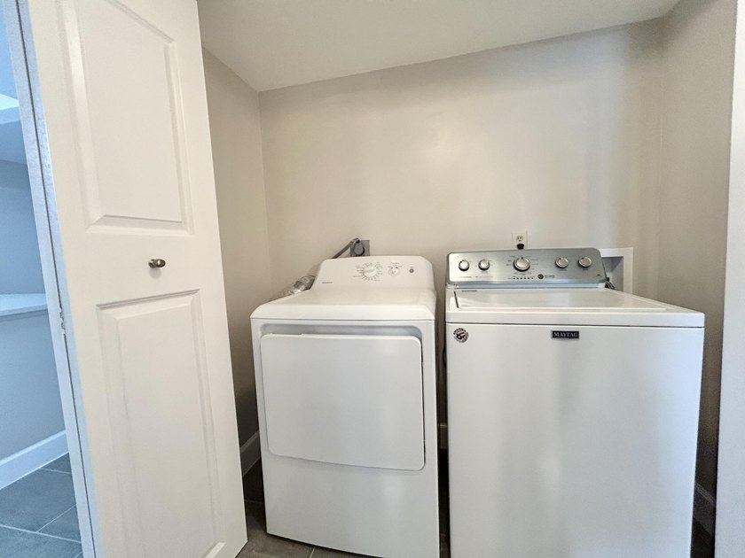 Completely and Beautifully renovated with open floor plan - photo 23