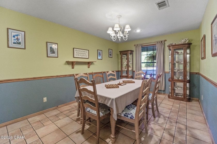 Two Homes!! Beautiful 6.69-acre estate offering a main residence - photo 14