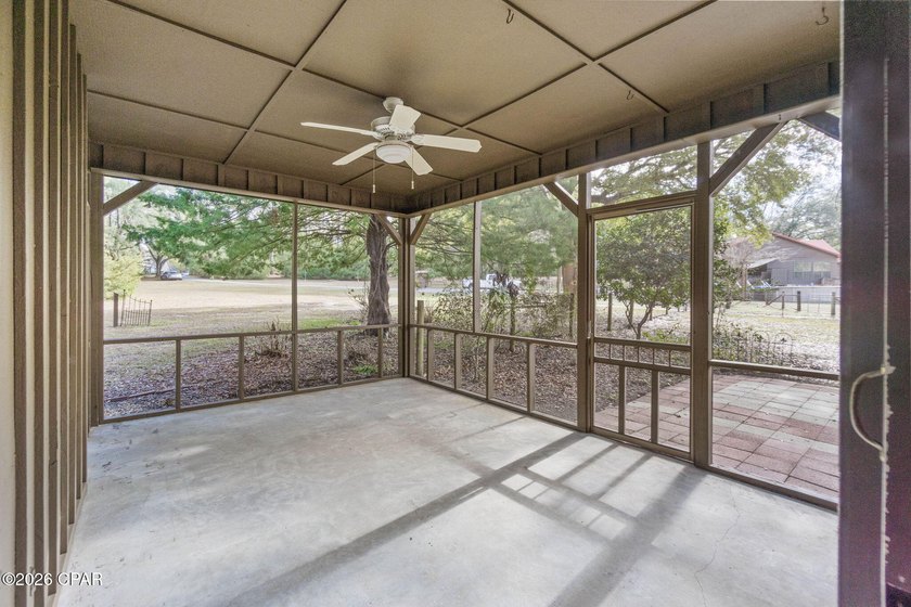 Two Homes!! Beautiful 6.69-acre estate offering a main residence - photo 34