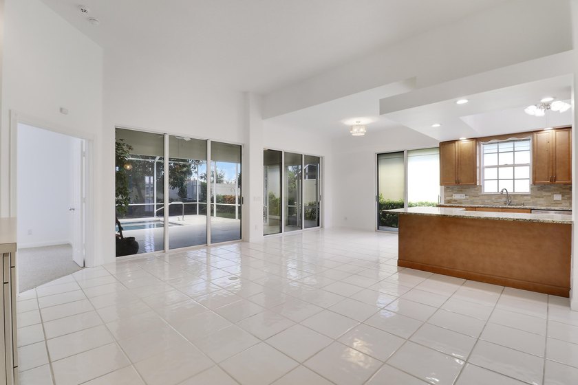 Light, bright, and move-in ready, this immaculate home offers a - photo 8