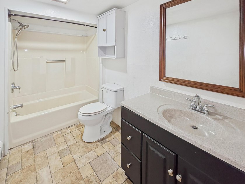 Welcome to 266 Lincoln Street in Pittsfield, Maine - a - photo 14