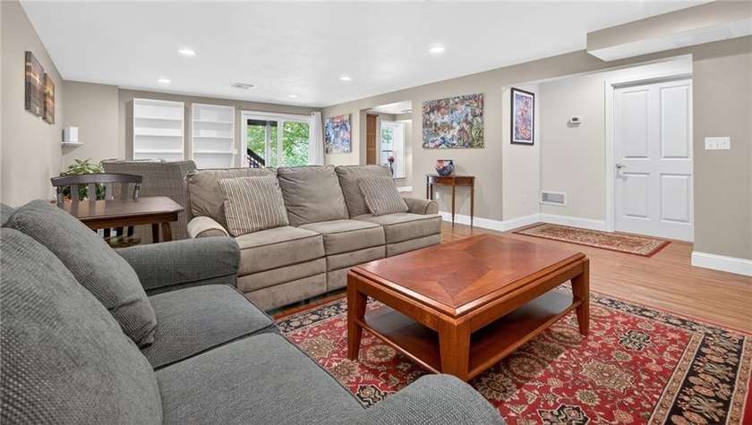 Wakefield Meadows! Move right in to this beautiful condominium - photo 21