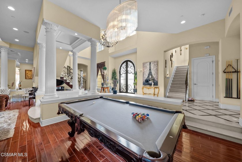 Welcome to a private world of elegance, serenity, and - photo 21