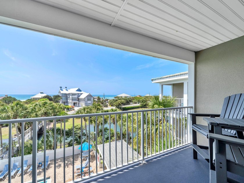 This TOP floor, one bedroom, one bath condo AND built in bunk - photo 24