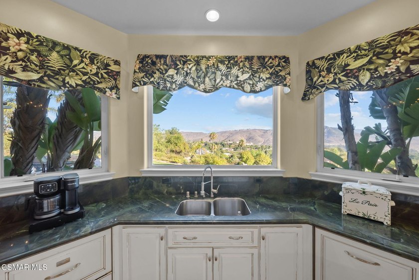 Welcome to a private world of elegance, serenity, and - photo 25