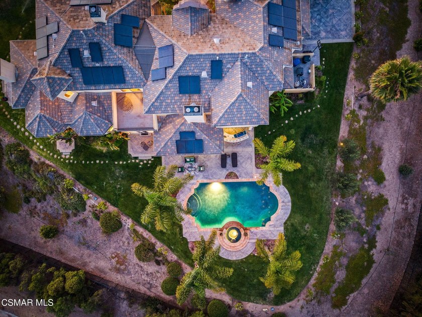 Welcome to a private world of elegance, serenity, and - photo 48