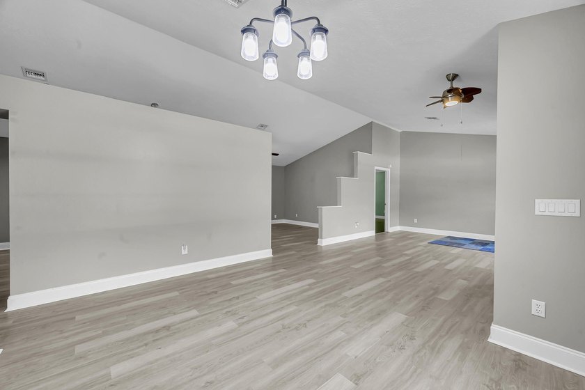 Welcome to this charming 3/2/2 home located on an oversized - photo 7