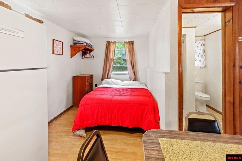 Nice studio cabin with a pool right out your front door. This - photo 8