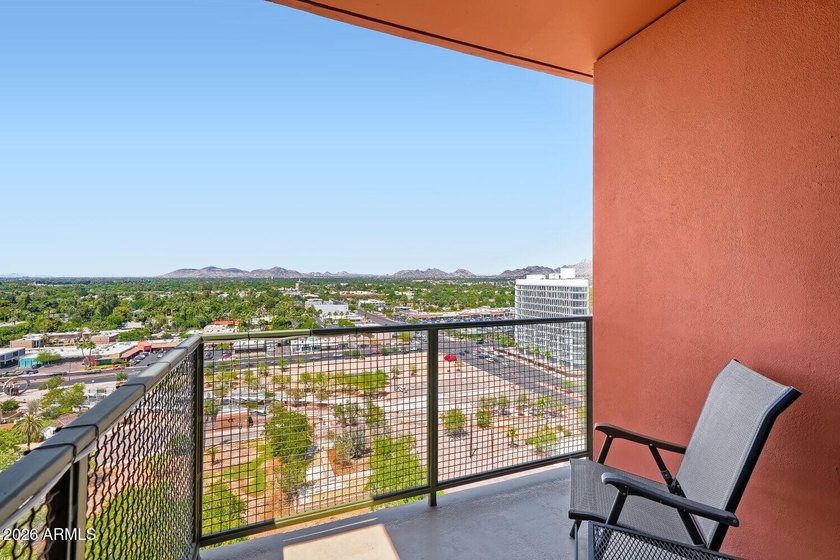 Welcome to Landmark Towers, one of Central Phoenix's most - photo 12