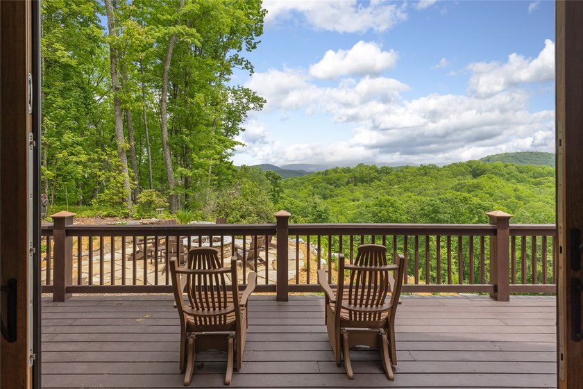 Experience breathtaking, year-round long-range views of the Blue - photo 38