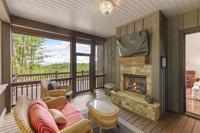 Experience breathtaking, year-round long-range views of the Blue - photo 48