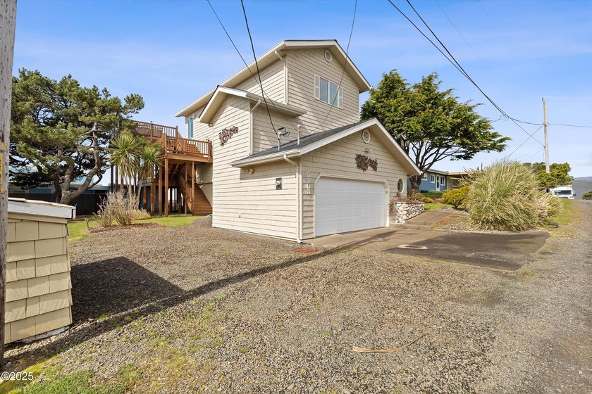 Price greatly reduced. Seller is motivated to sell this - photo 48