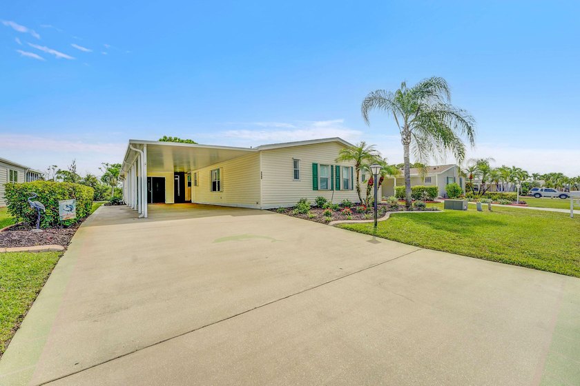 2057 sq ft makes this one of the largest Savanna Club homes - photo 20