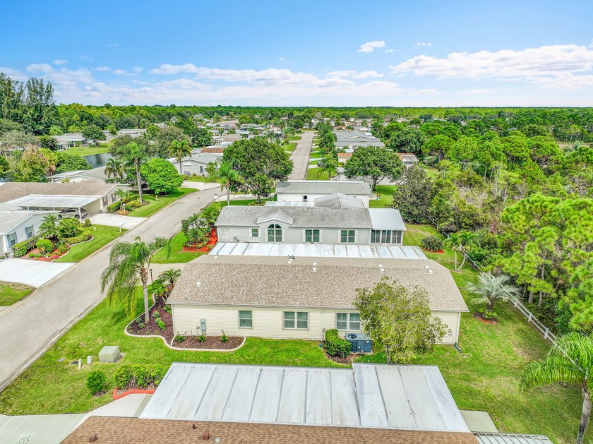 2057 sq ft makes this one of the largest Savanna Club homes - photo 27