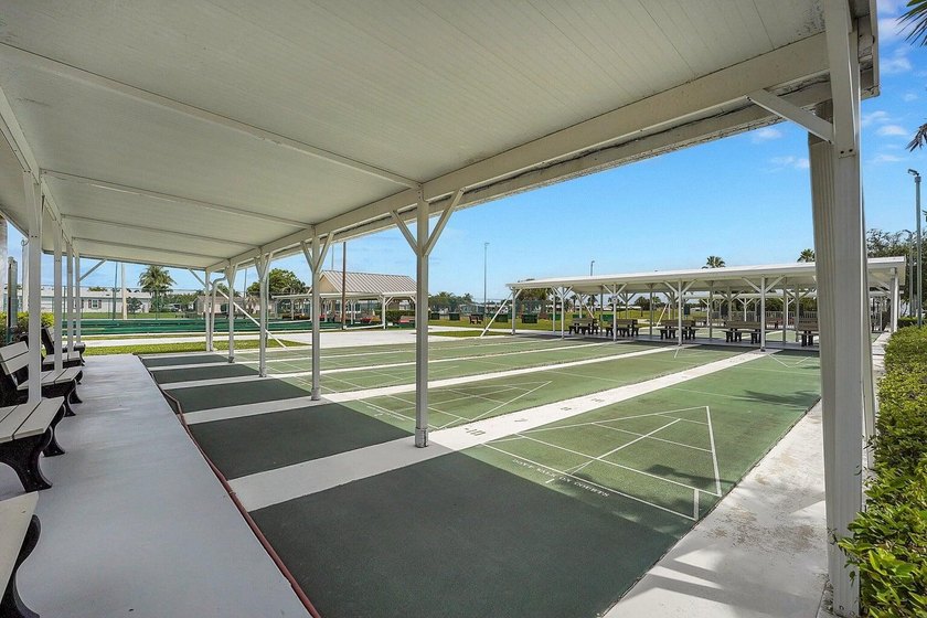 2057 sq ft makes this one of the largest Savanna Club homes - photo 45