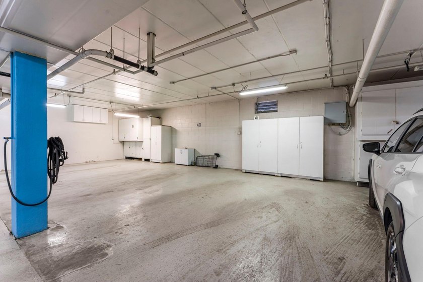 Charming 2-bedroom, 2-bath condo in a well-maintained - photo 26