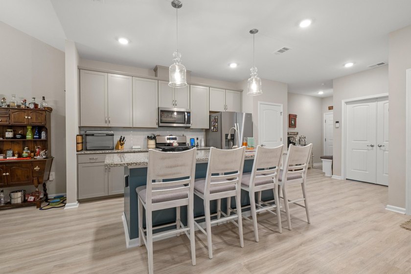 Welcome to the sought-after Garden Homes at Bella Vita, where - photo 12