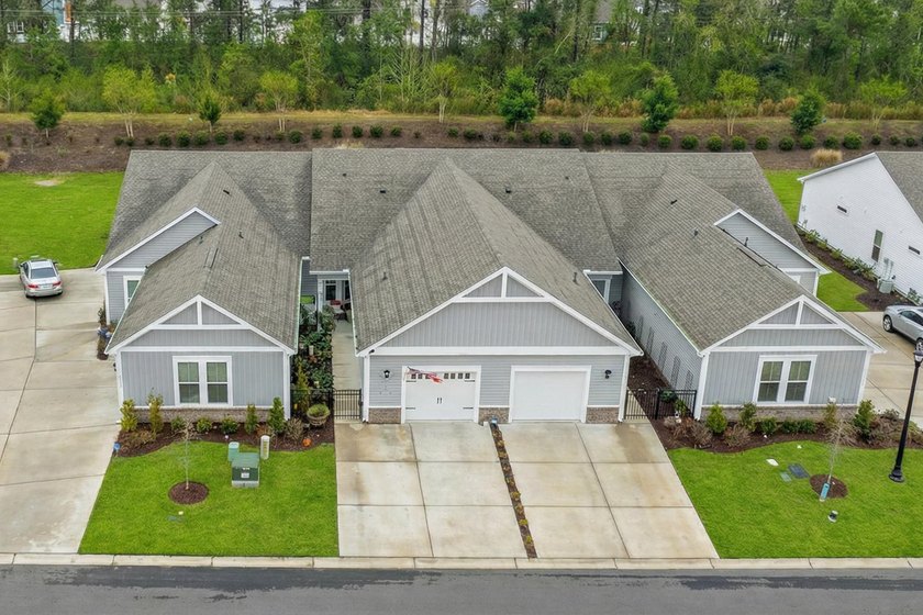 Welcome to the sought-after Garden Homes at Bella Vita, where - photo 35