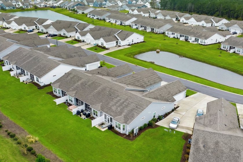 Welcome to the sought-after Garden Homes at Bella Vita, where - photo 37