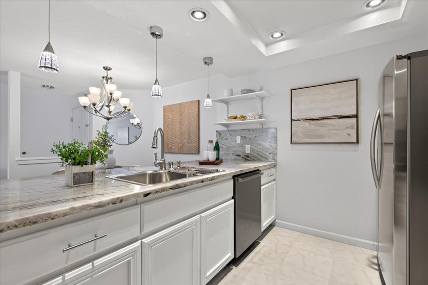 Welcome to one of Fremont's most beautifully updated condos - photo 11