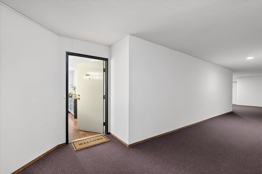 Welcome to one of Fremont's most beautifully updated condos - photo 22
