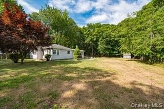 Welcome to this beautifully updated 3-bedroom, 1-bath home - photo 16