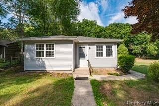 Welcome to this beautifully updated 3-bedroom, 1-bath home - photo 17